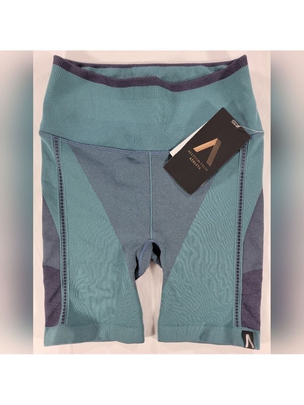 NWT Athleta Felix Legend Seamless Bike Shorts Teal Compression Women's Small